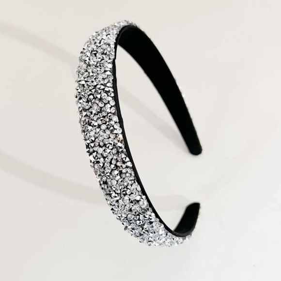 Elegant Silver Rhinestone Headband - Picture 4 of 4